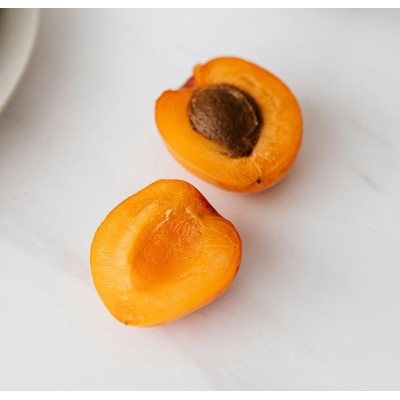 Парфюмна лукс композиция Кайсия за козметика и свещи 50 мл.